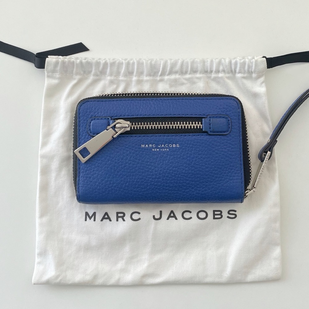 Marc Jacobs royal blue wallet/card holder